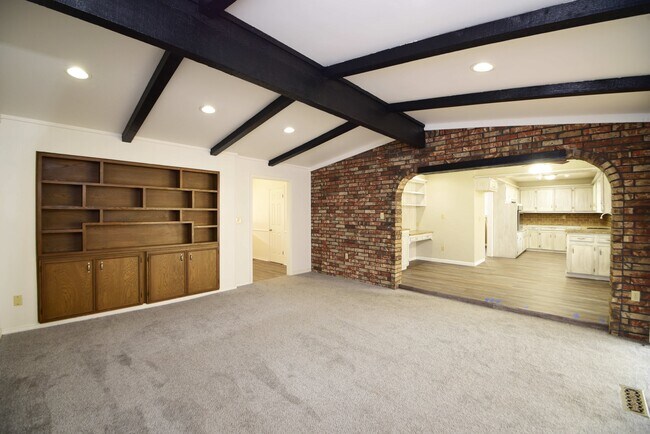 Building Photo - 7811 South College Ave E