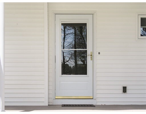 Foto del edificio - 100 Neil St