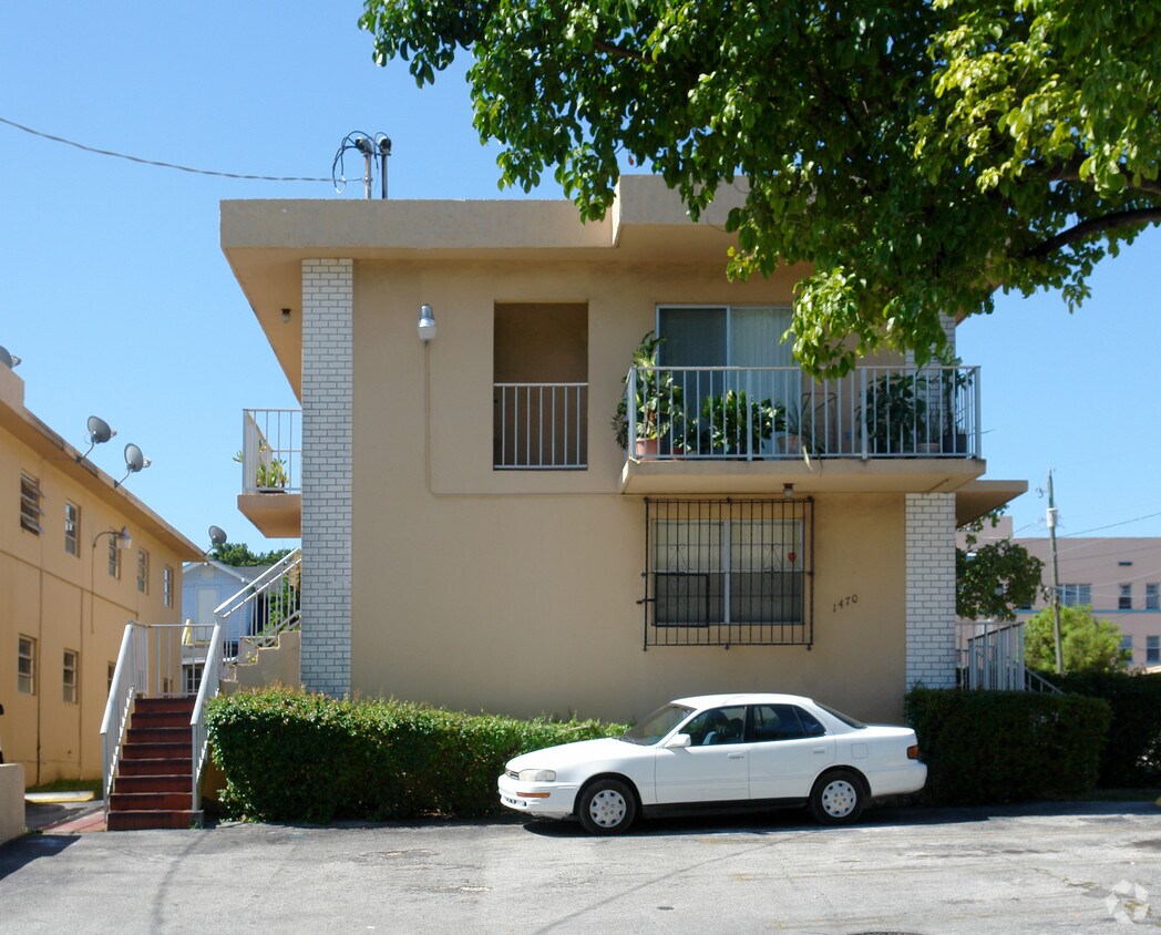 Primary Photo - 1470 NW 3rd St