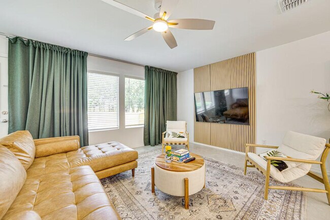 Foto del edificio - 1759 Round House Ln