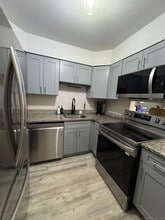 Building Photo - 200 Woodmont Ave