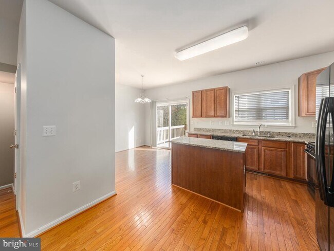 Foto del edificio - 108 Clearwater Ct