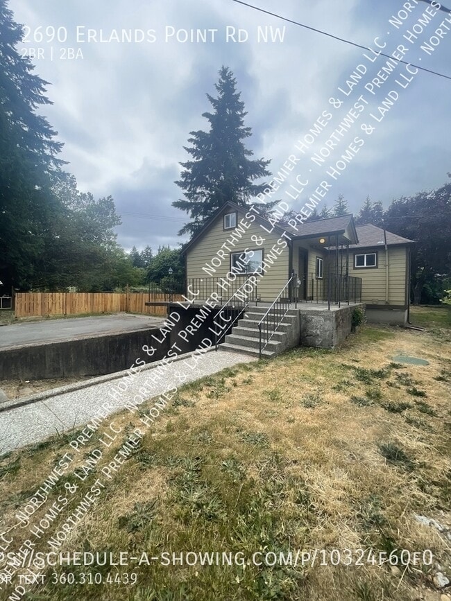 Building Photo - 2690 Erlands Point Rd NW