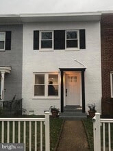 Building Photo - 3724 Edison St