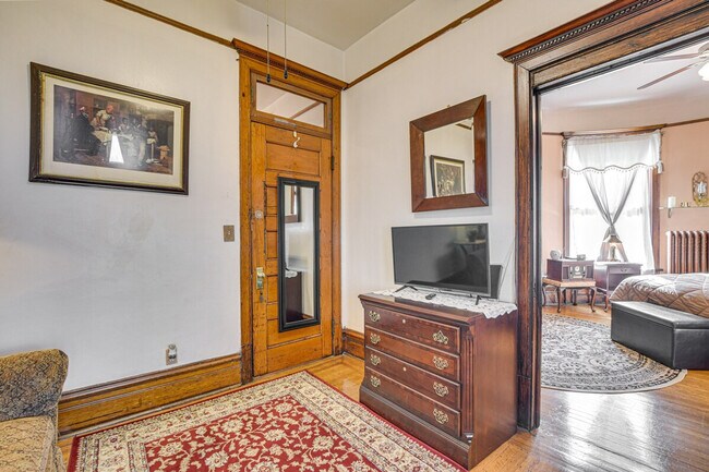 Foto del edificio - 3461 W Adams St