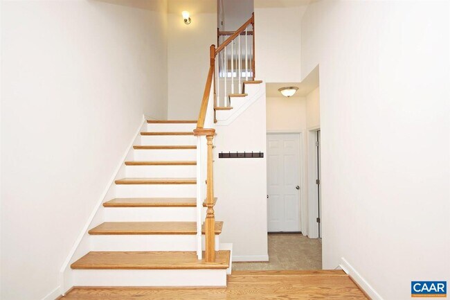 Building Photo - 1234 Old Trail Dr