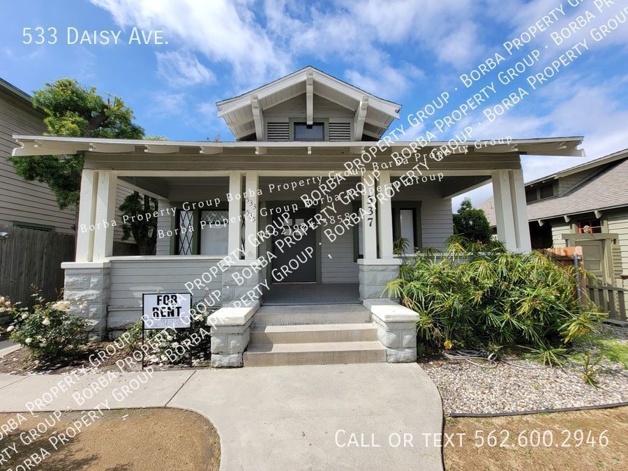 Primary Photo - **STUNNING 1 BEDROOM/1BATHROOM WITHIN A GA...