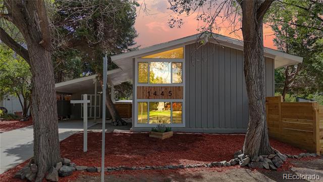 Foto del edificio - 1445 S Kearney St