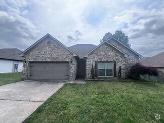 Building Photo - 516 Crepe Myrtle Loop