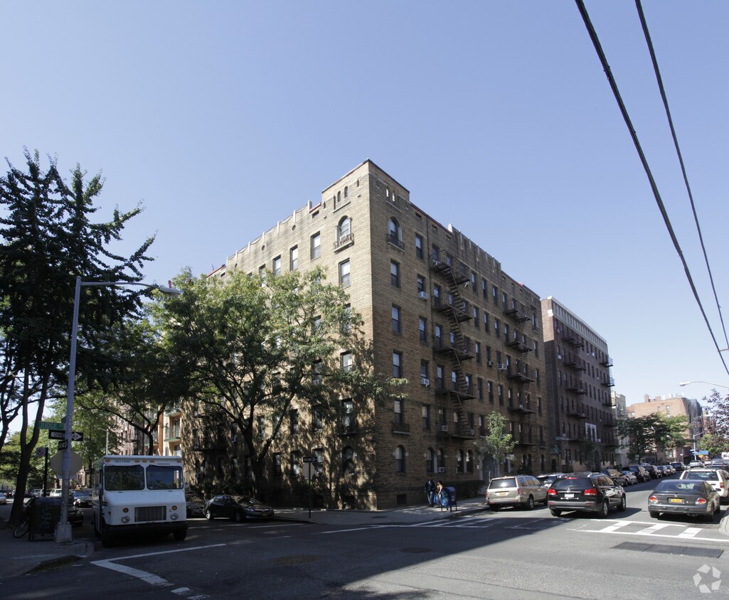 Foto del edificio - 4254 Judge St