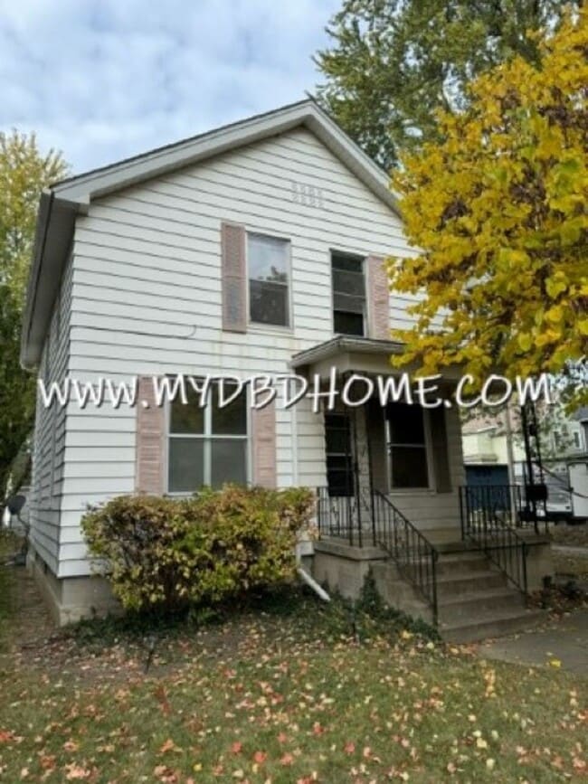 Building Photo - 1815 Bayer Ave Building Photo - 1815 Bayer Ave