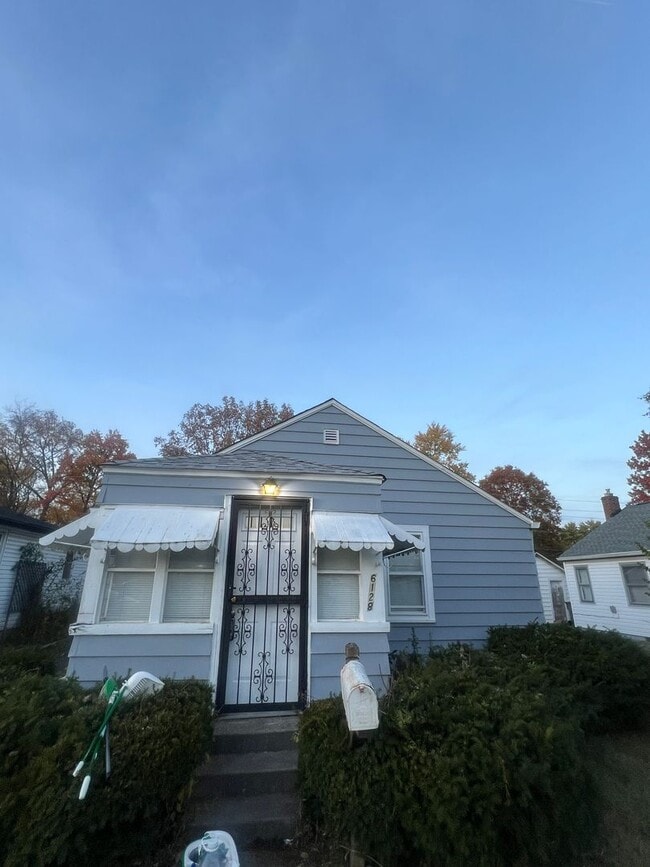 Photo - 6128 E 11th St House