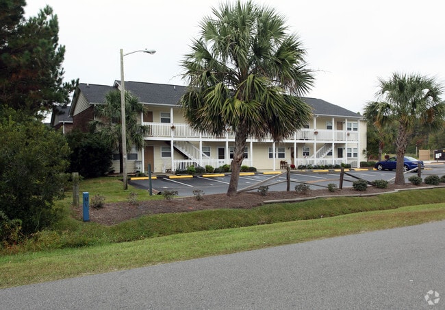 Building Photo - Mallard Creek