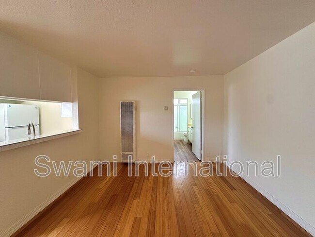 Building Photo - 1530 260th St