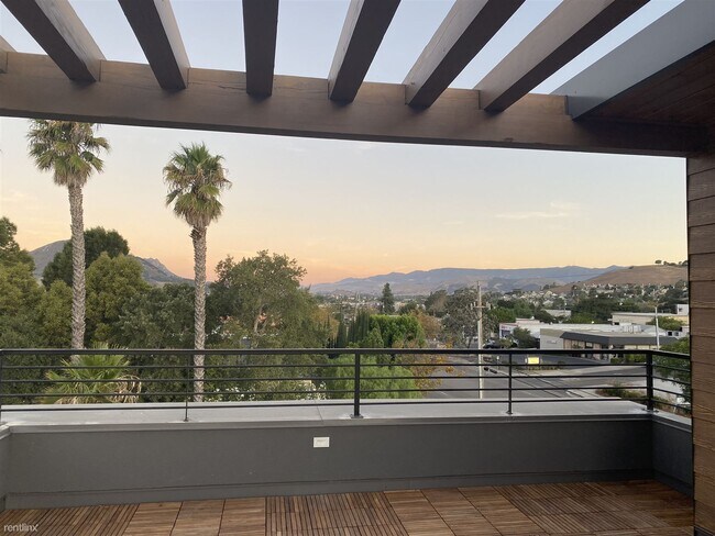 Foto del edificio - 2 br, 2 bath House - 689 Stoneridge Drive
