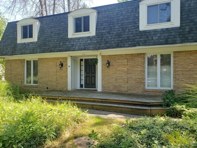 Building Photo - 55 Foxhunt Ln