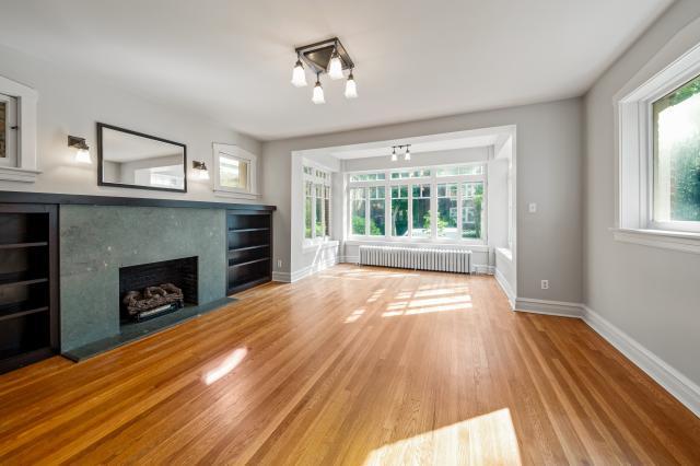 Building Photo - 2 bedroom in Chicago IL 60625