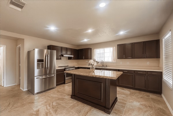 Building Photo - 11146 Baffin Oaks