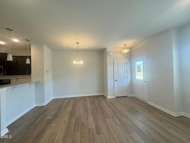 Foto del edificio - 431 Parker Sta Ave