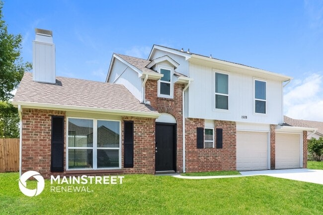 Building Photo - 1508 Endicott Dr