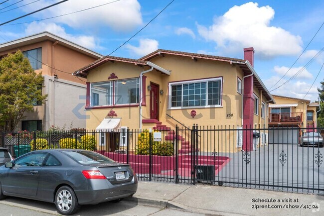 Building Photo - 850 40th St