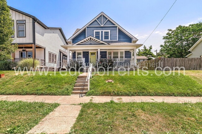 Photo - 1133 Dawson Street House