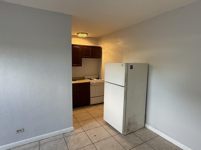 Foto del edificio - 3300 Broadway