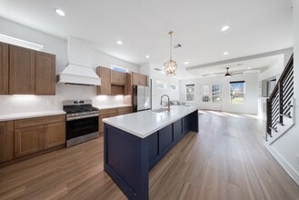 Building Photo - 1130 Miller Rd