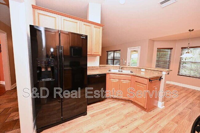 Building Photo - 1631 Taylor Landing Dr