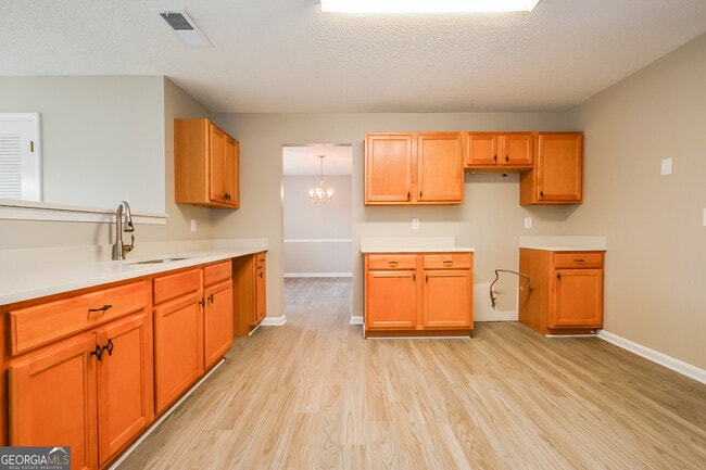 Foto del edificio - 1707 Deer Crossing Way