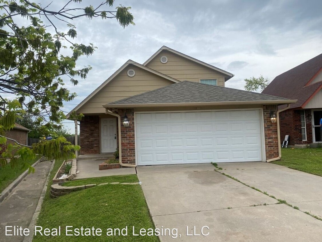 Primary Photo - 4 br, 2 bath House - 1811 SW 20th Street