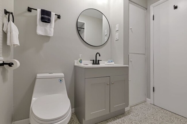 Foto del edificio - 1275 E Weber Rd