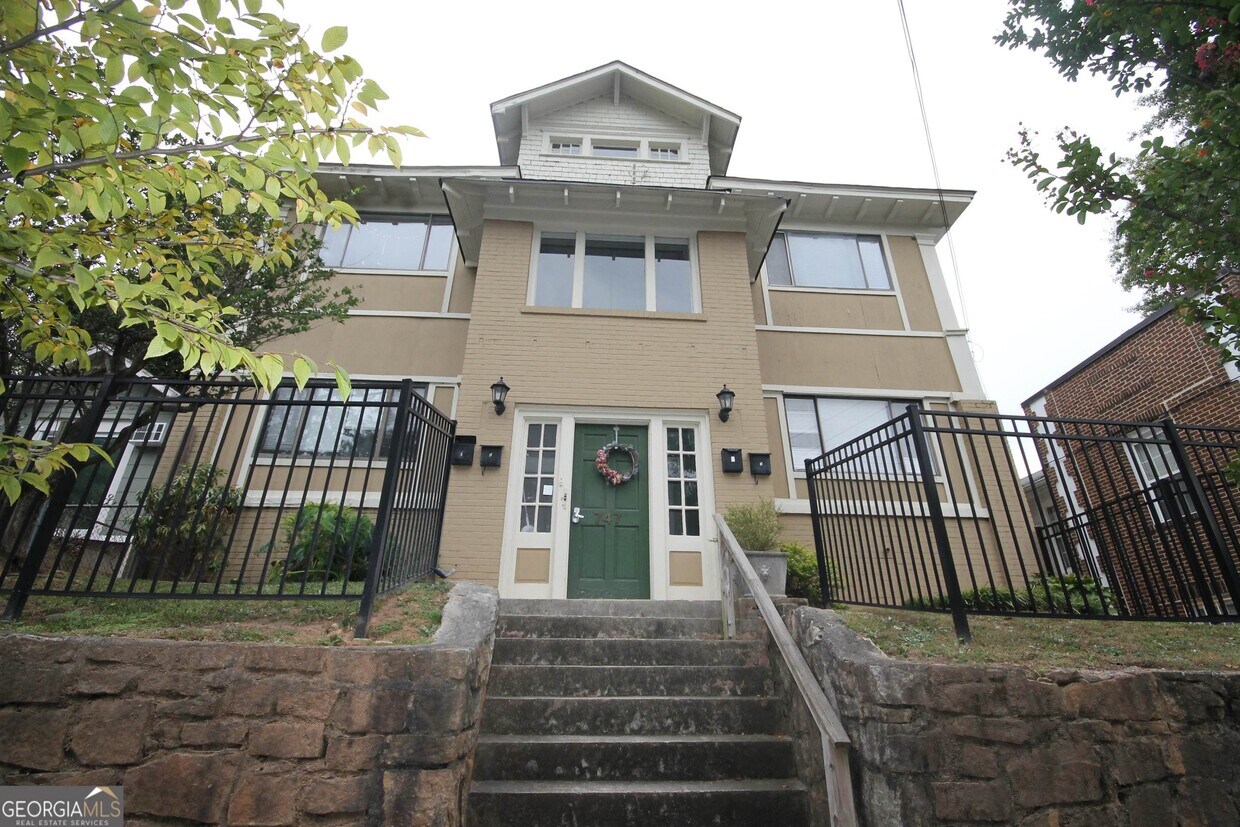 747 St NE Unit 4, Atlanta, GA 30306 Room for Rent in Atlanta