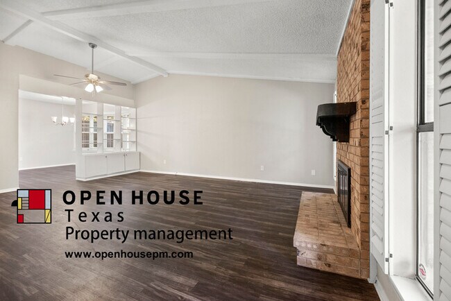 Building Photo - 9009 Bryson Dr, Dallas