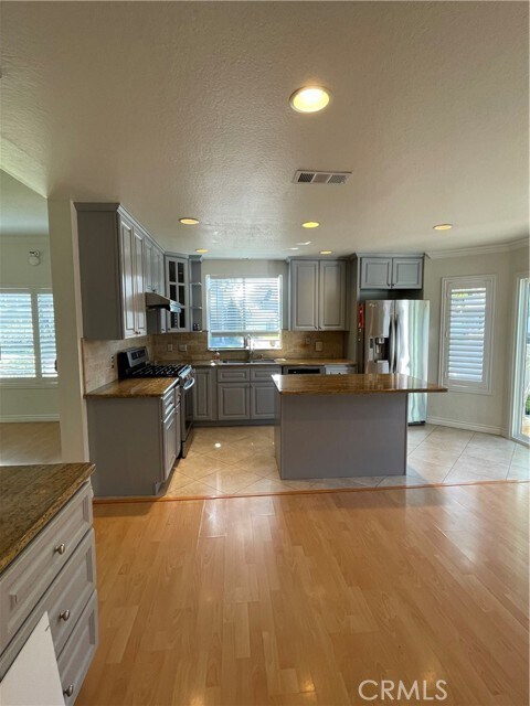 Foto del edificio - 82 Greenmoor