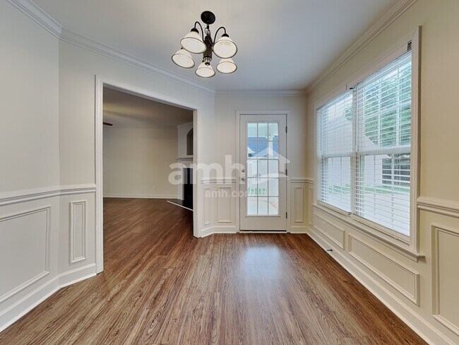 Foto del edificio - 6677 Springfield Village Ln