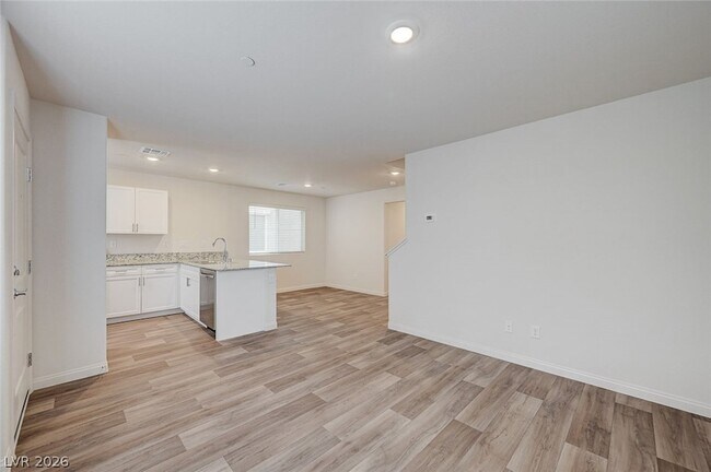 Building Photo - 3026 Baltic Grn St