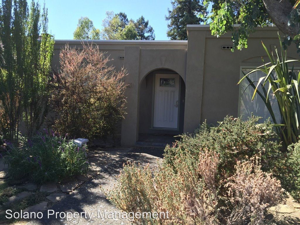 Primary Photo - 3 br, 2 bath House - 111 Milita Street
