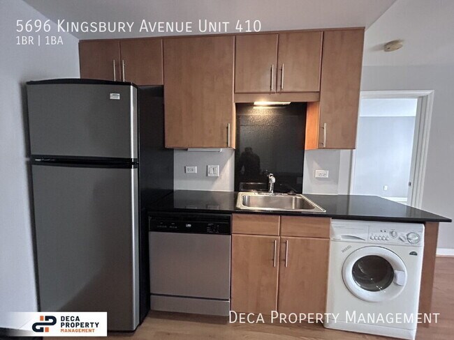 Foto del edificio - 5696 Kingsbury Ave
