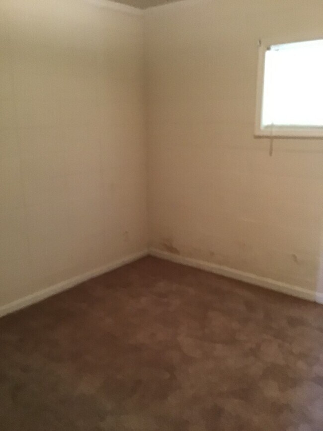 Foto del edificio - 1 Bedroom/1 Bath Apt in North Columbus