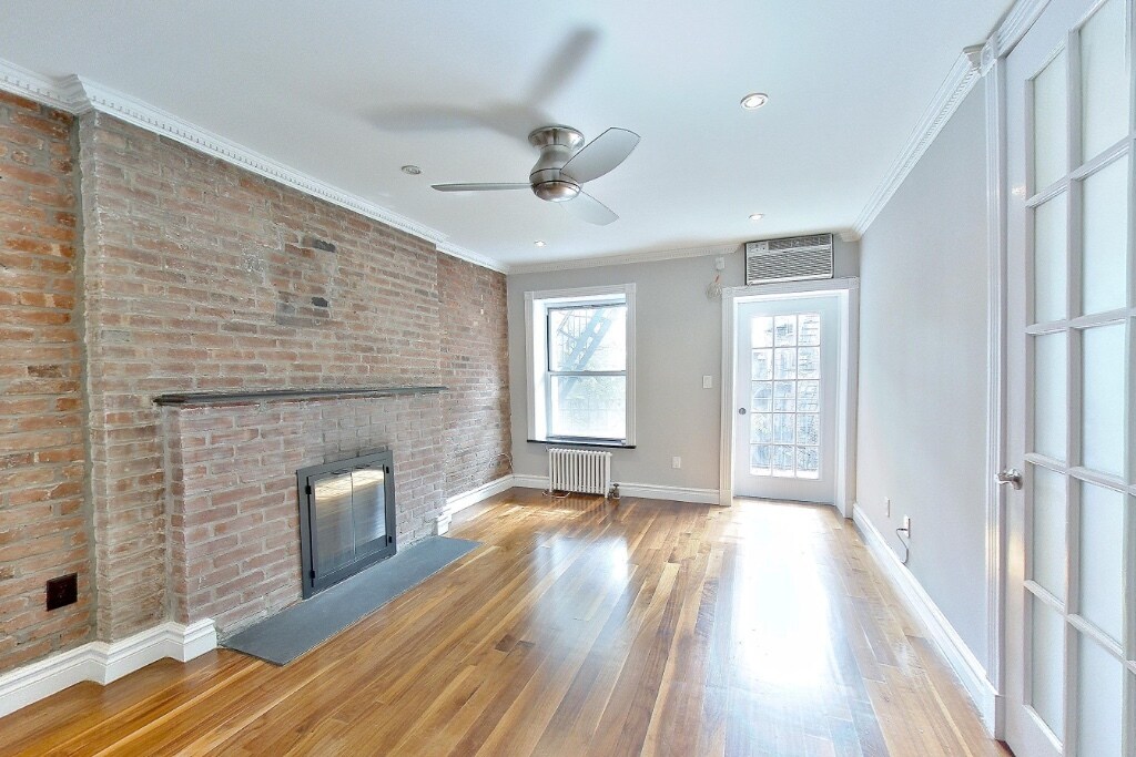 Foto principal - 564 Hudson St