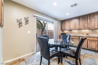 Building Photo - 10953 Toscano Gardens St