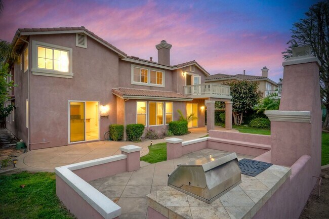 Foto del edificio - Executive Home with Views!
