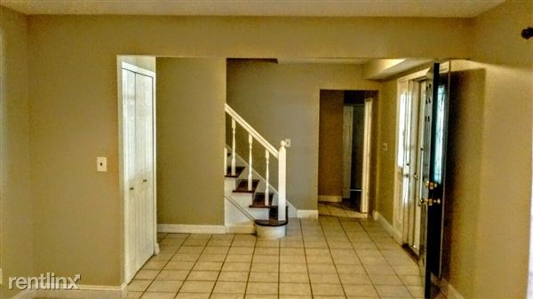 Primary Photo - 398 Shagbark Dr