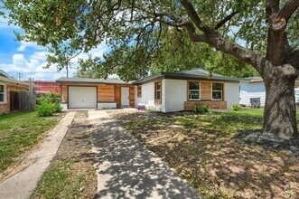 Building Photo - 2325 San Medina Ave