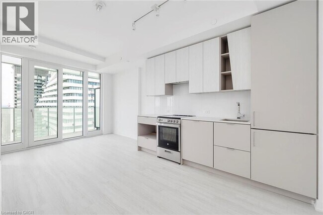 Building Photo - 3883 Quartz Rd