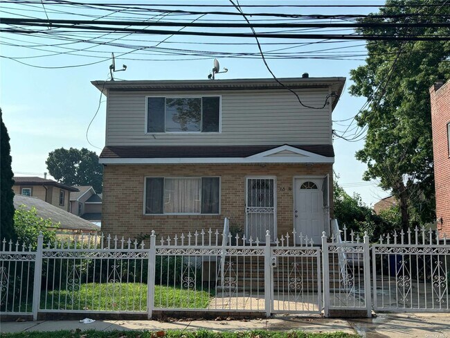 Building Photo - 165-38 144th Terrace