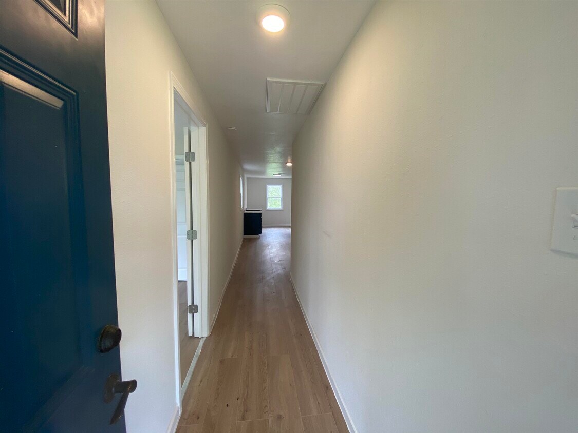 2649 Cooley Ave, Groves, TX 77619 House Rental in Groves, TX