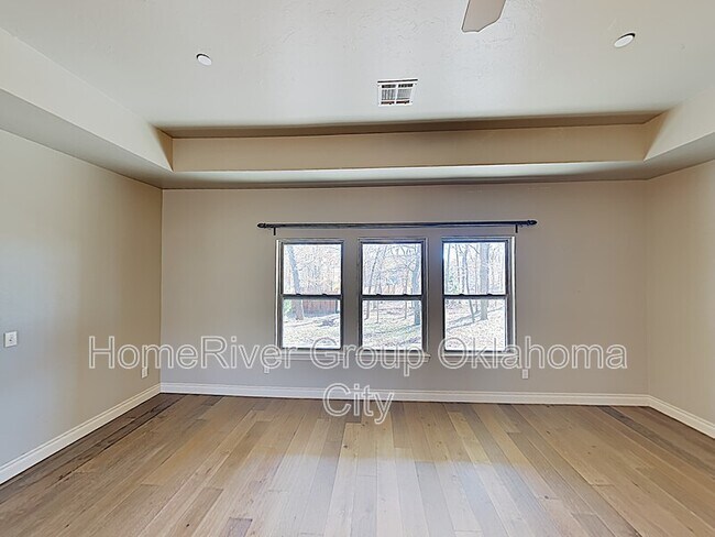 Foto del edificio - 15300 SE 57th St