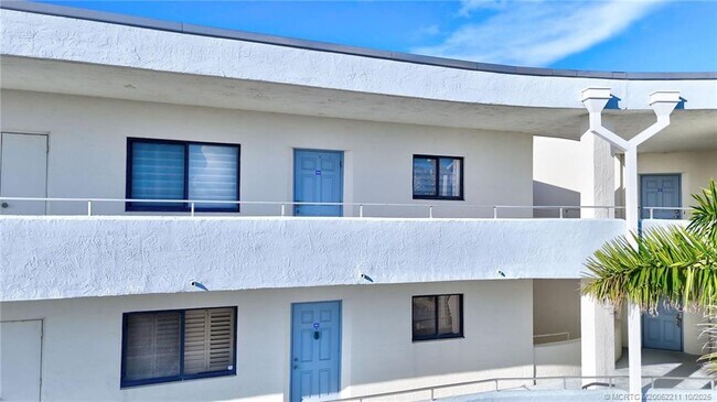 Foto del edificio - 2375 NE Ocean Blvd